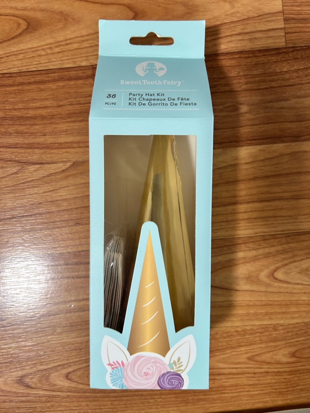 Unicorn Gold Party Hat Kit